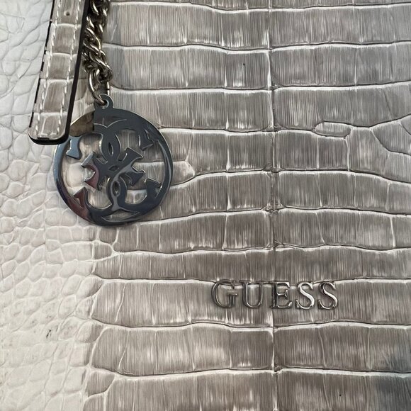 Guess two-tone alligator purse in good condition - Picture 2 of 7